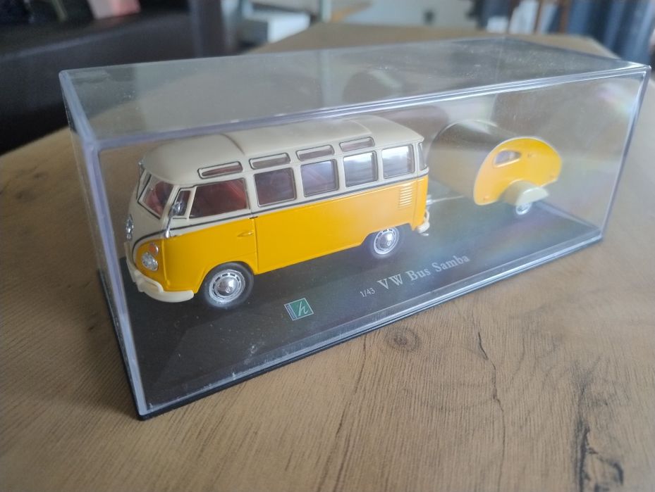 Model samochodu Hongwell VW (Volkswagen) Bus Samba (Ogórek)