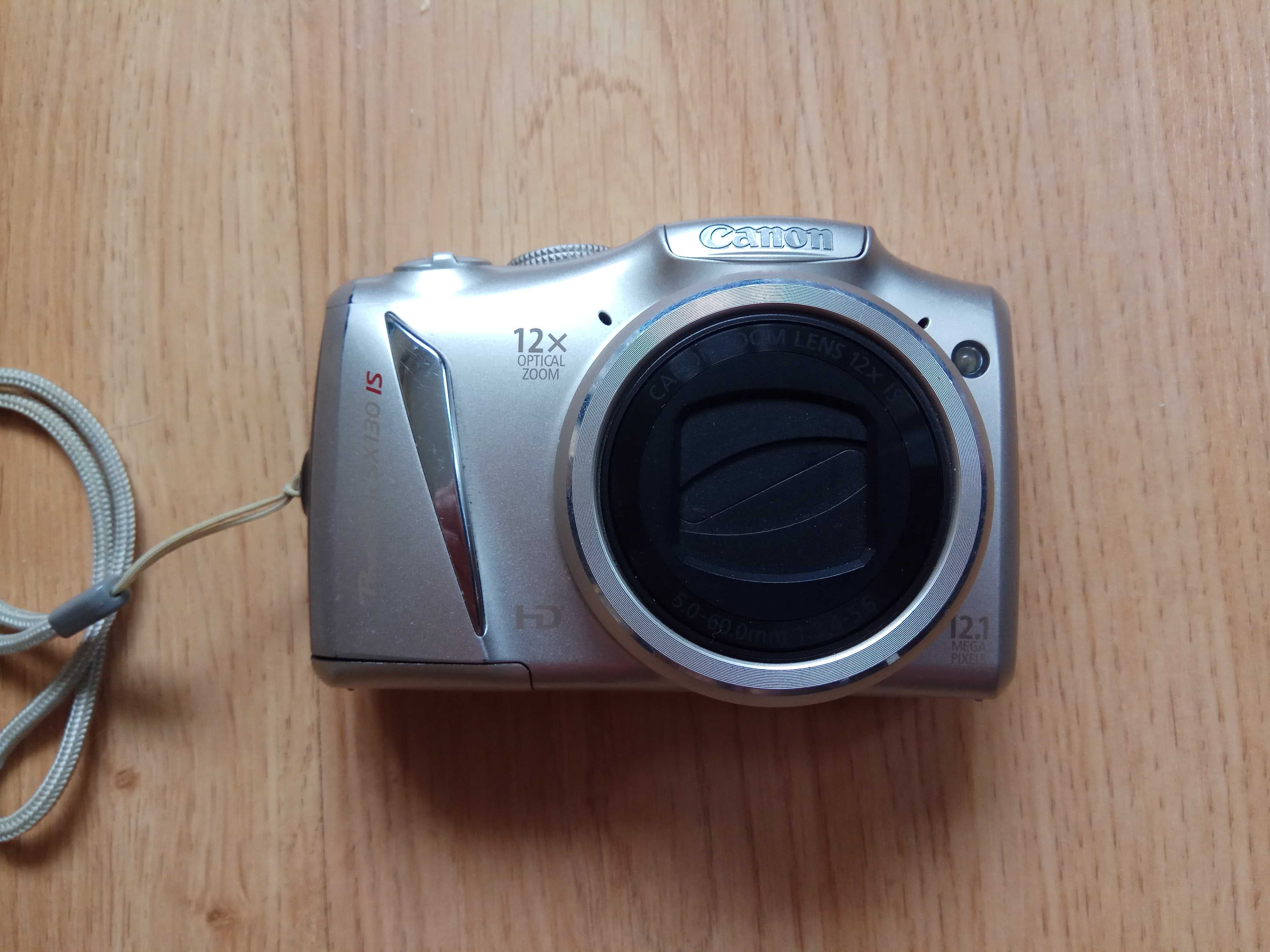 В гарному стані цифрова камера Canon PowerShot SX130 IS