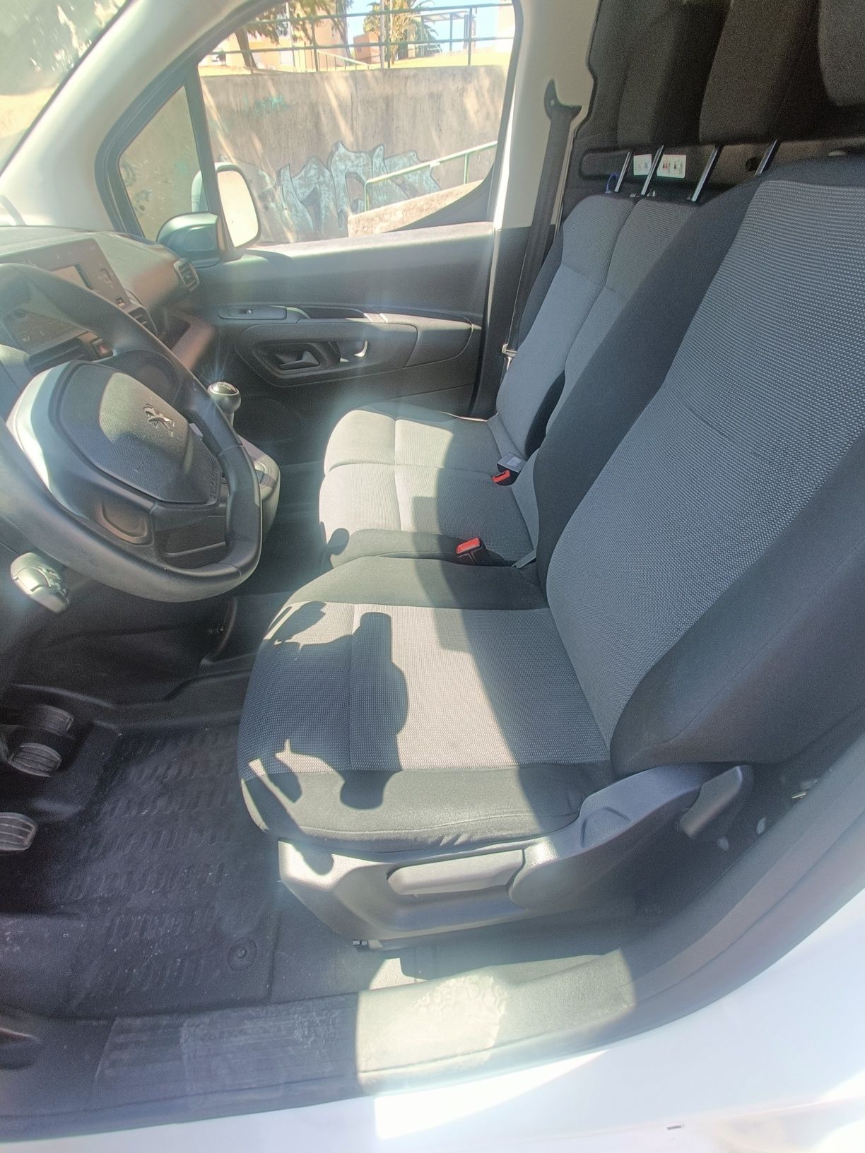 Peugeot Partner 1.6hdi 100cv 3L IVA dedutível