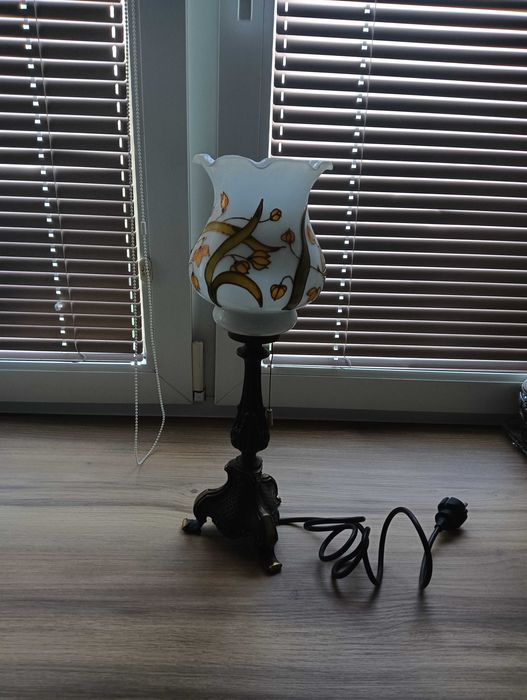 Piękna lampka mosiężna