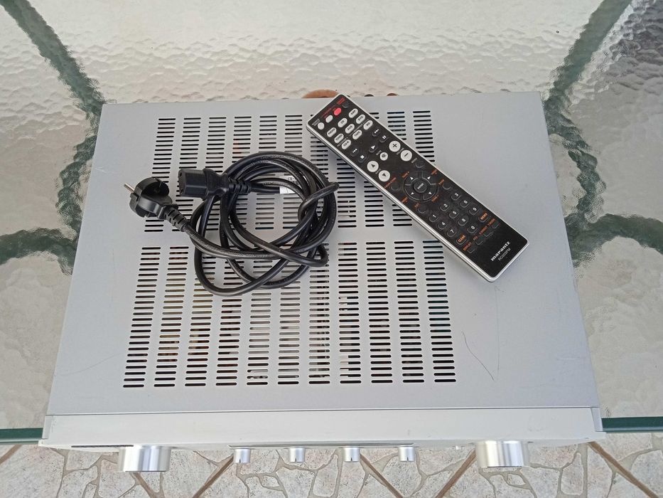Wzmacniacz Marantz PM7001