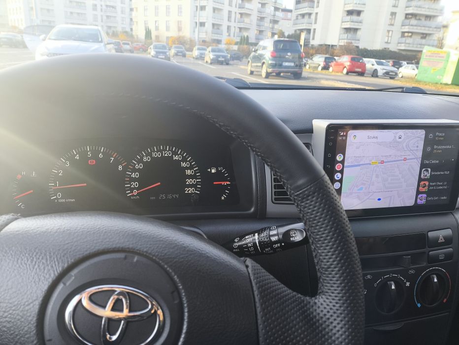 Toyota corolla e12 2002