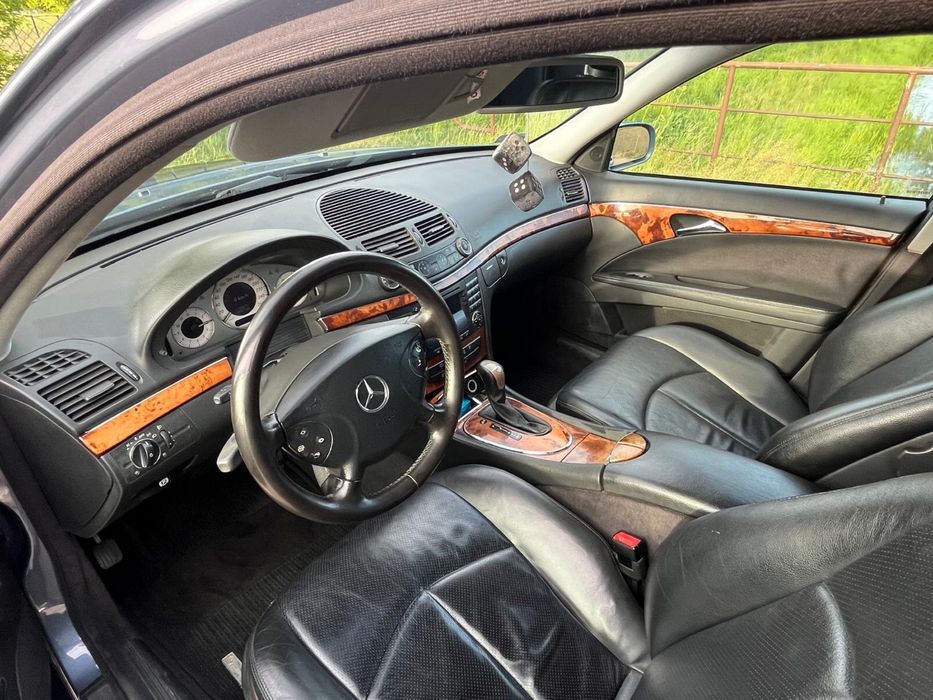 Sprzedam Mercedesa E-Klasy W211–2.7 CDI (mapowany na 211 KM) Elegance