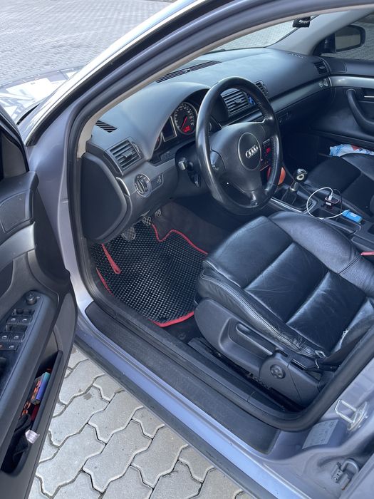 Ауді а4 2003 рік