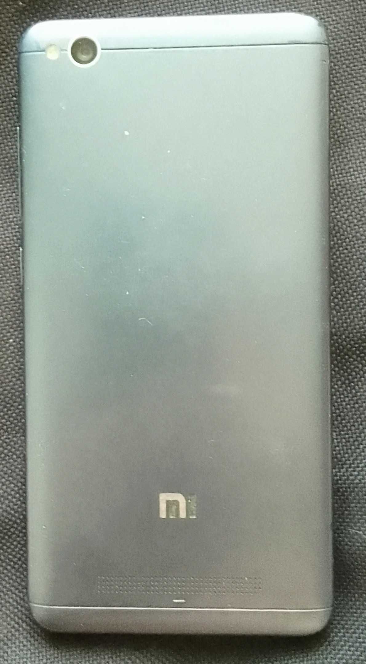 Смартфон Xiaomi redmi 4a б/у
