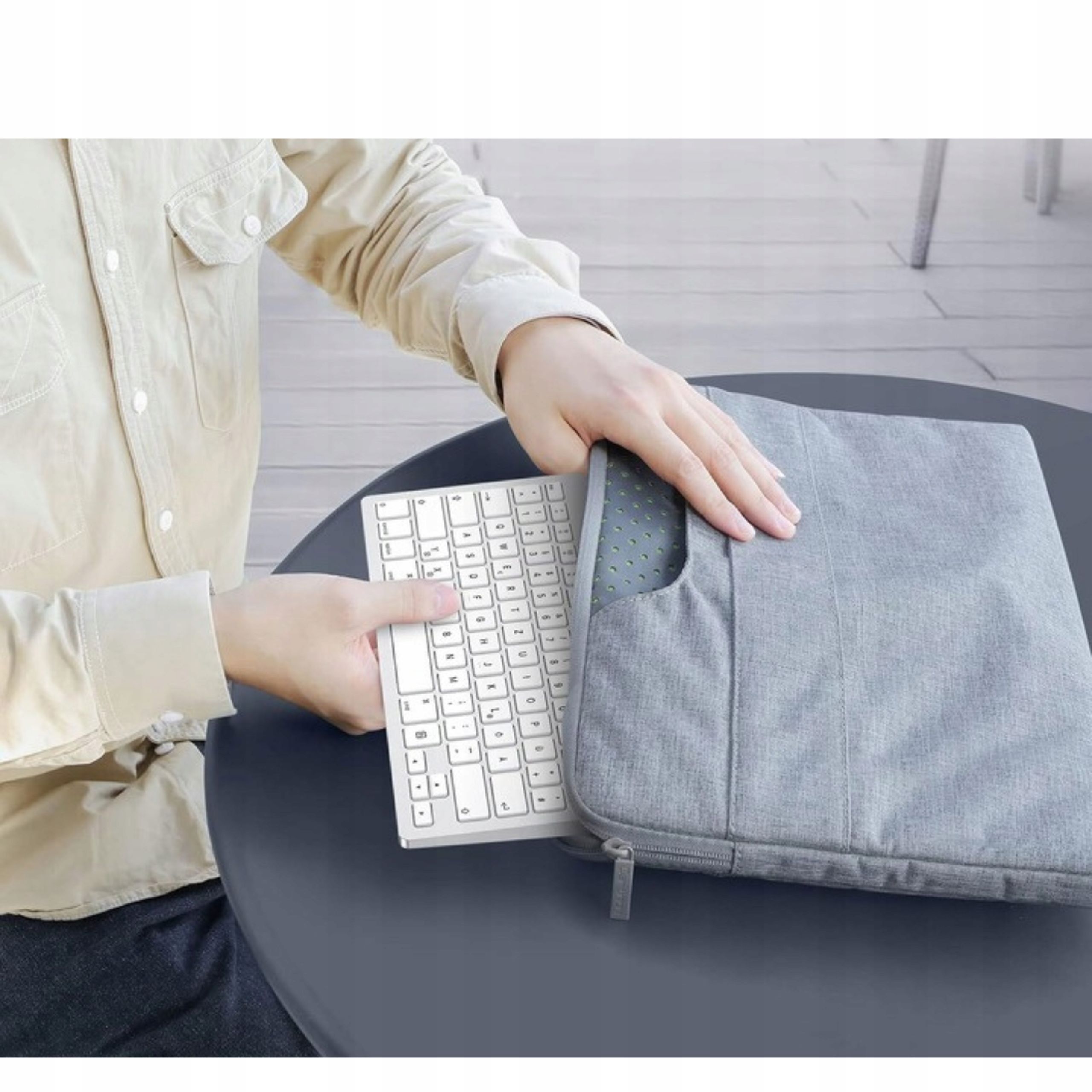 Ultra cienka Klawiatura Bluetooth Qwertz DE Srebrna