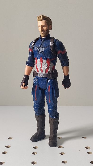 Boneco Homem de Ferro e Capitão América