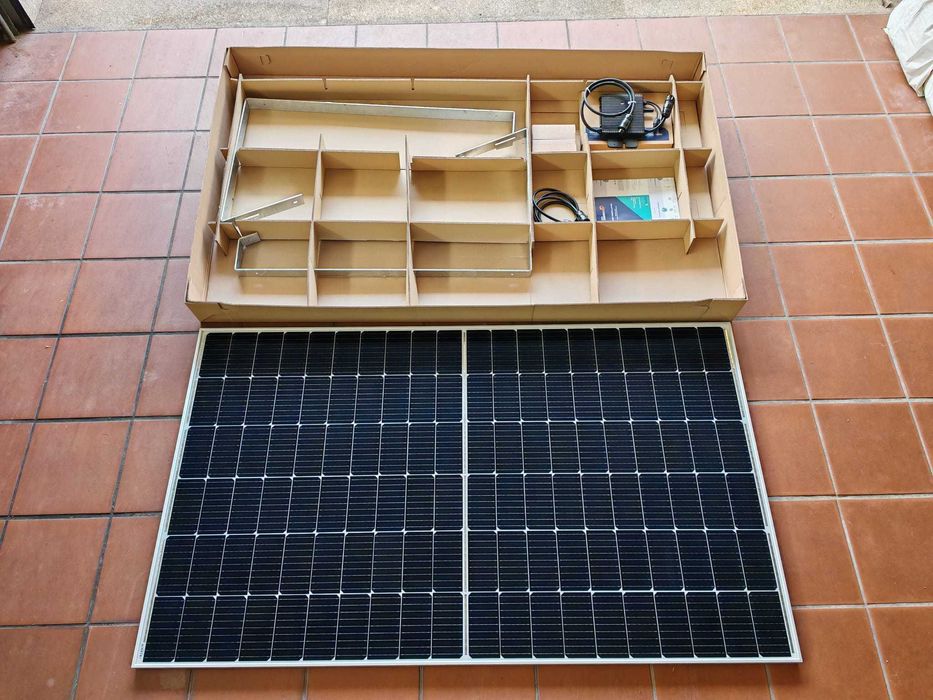 Kit solar autoconsumo 375W - painel, estrutura, microinversor