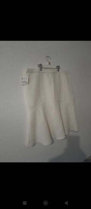Saía Zara Tamanho XXL Novo