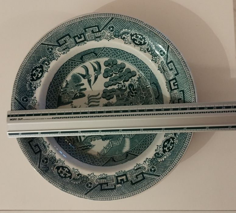 2 pratos staffordshire