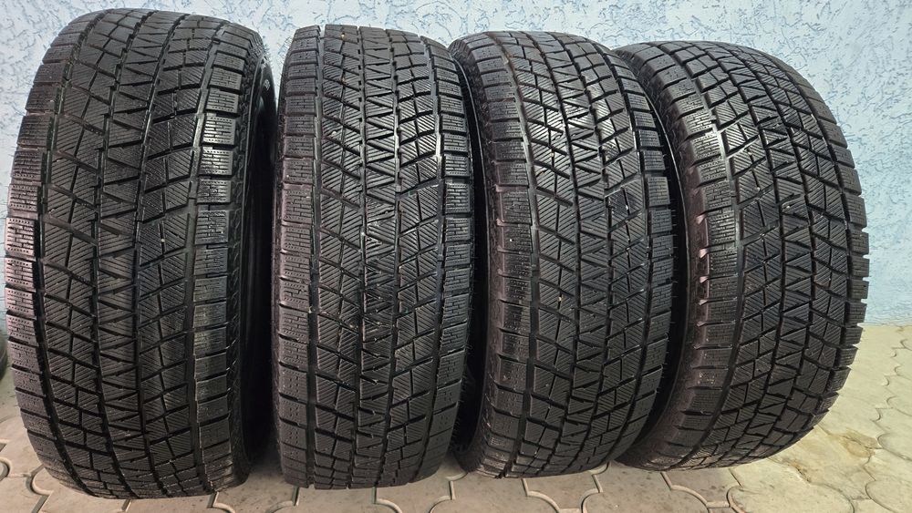 Зимові шини 265/60 r18 Kapsen