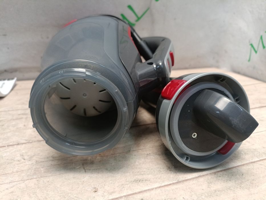 BLACK+DECKER ADV1200 пилосос автомобільний, 12В