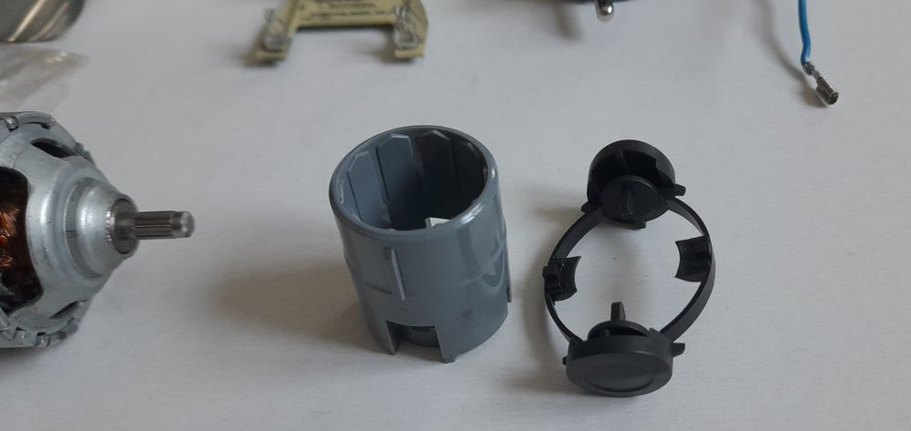 Блендер Bosch MSM6S50B  по запчастям.