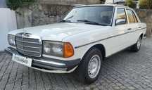Mercedes-Benz 240D W123