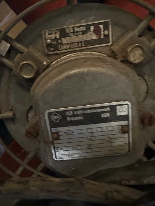 Промисловий вентилятор ( VEB Elektromotorenwerk)
