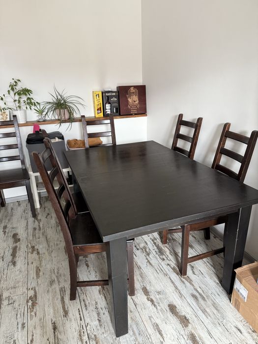 Nowa cena: Stół + 6 krzeseł - 800 zł do negocjacji