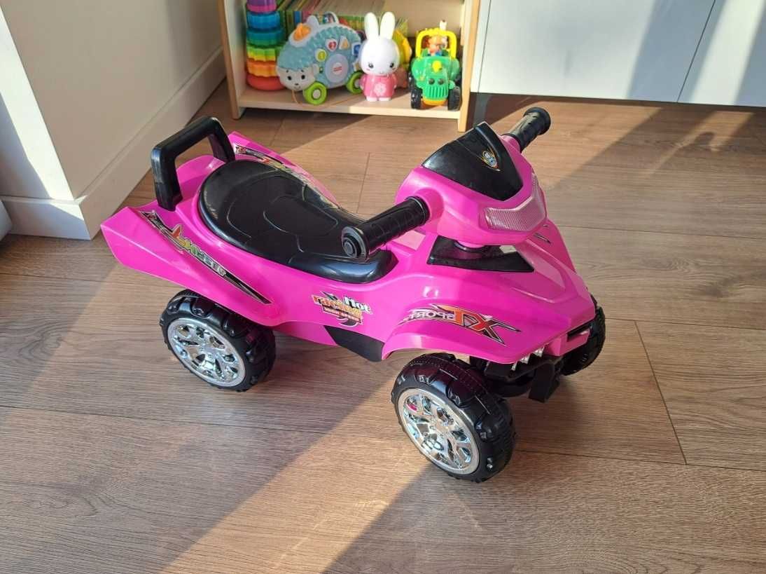 Jeździk Quad dla dziewczynki jeździdełko autko pchacz led klakson