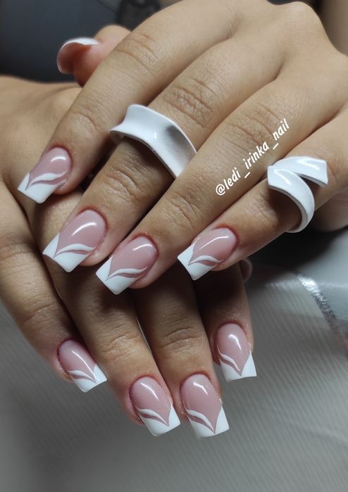 Нарощування, гель-лак з укреіпл., естет. педикюр, дизайн, комбіманікюр