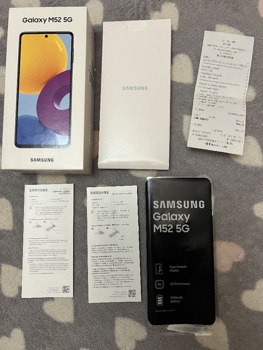 Смартфон Samsung M 52 телефон