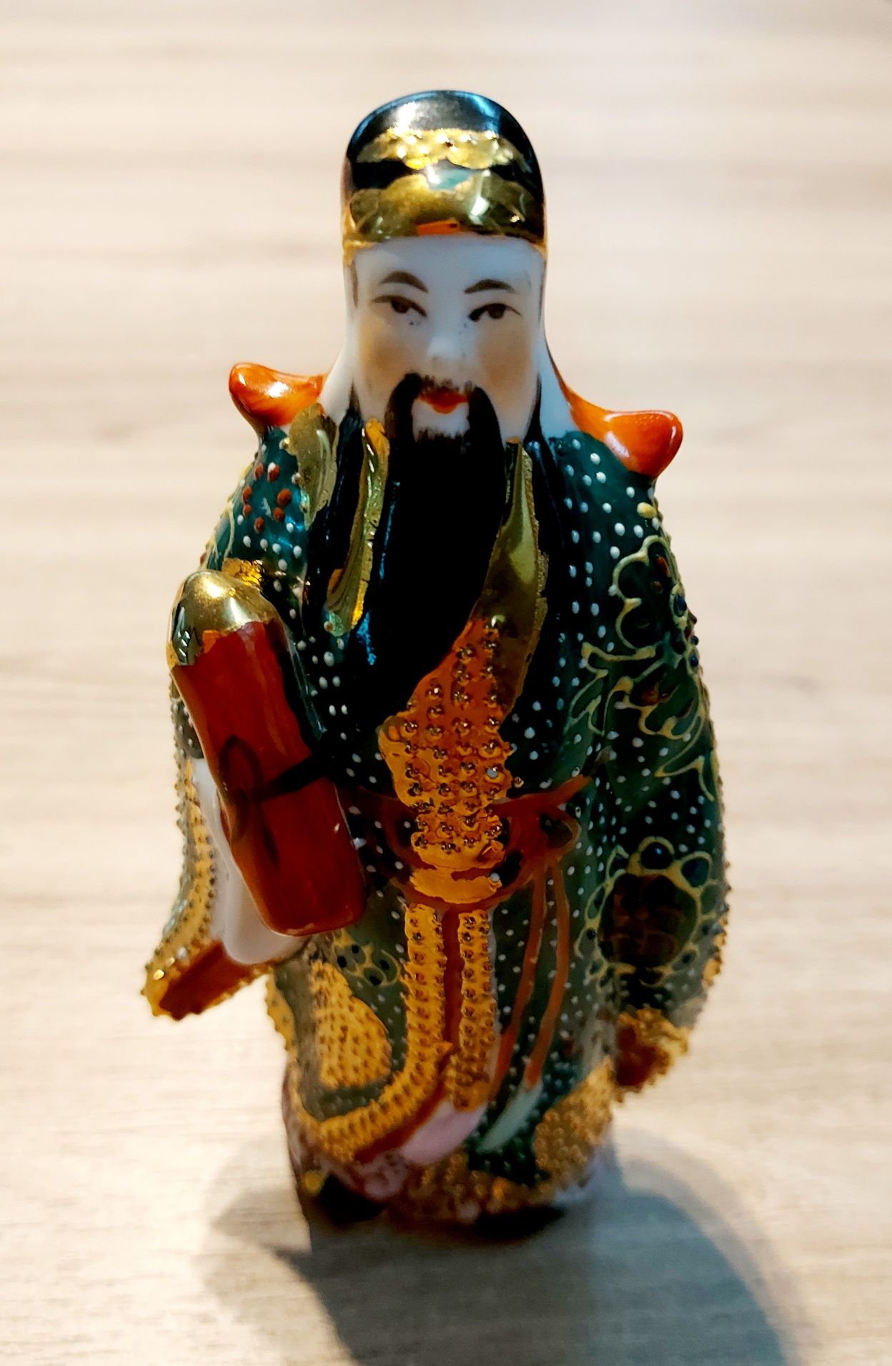 Figurka porcelanowa chiński posąg Boga bóstwa okazja nowa