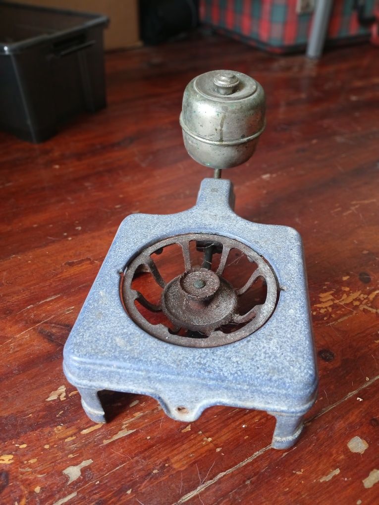 Fogão a gaz portátil antigo