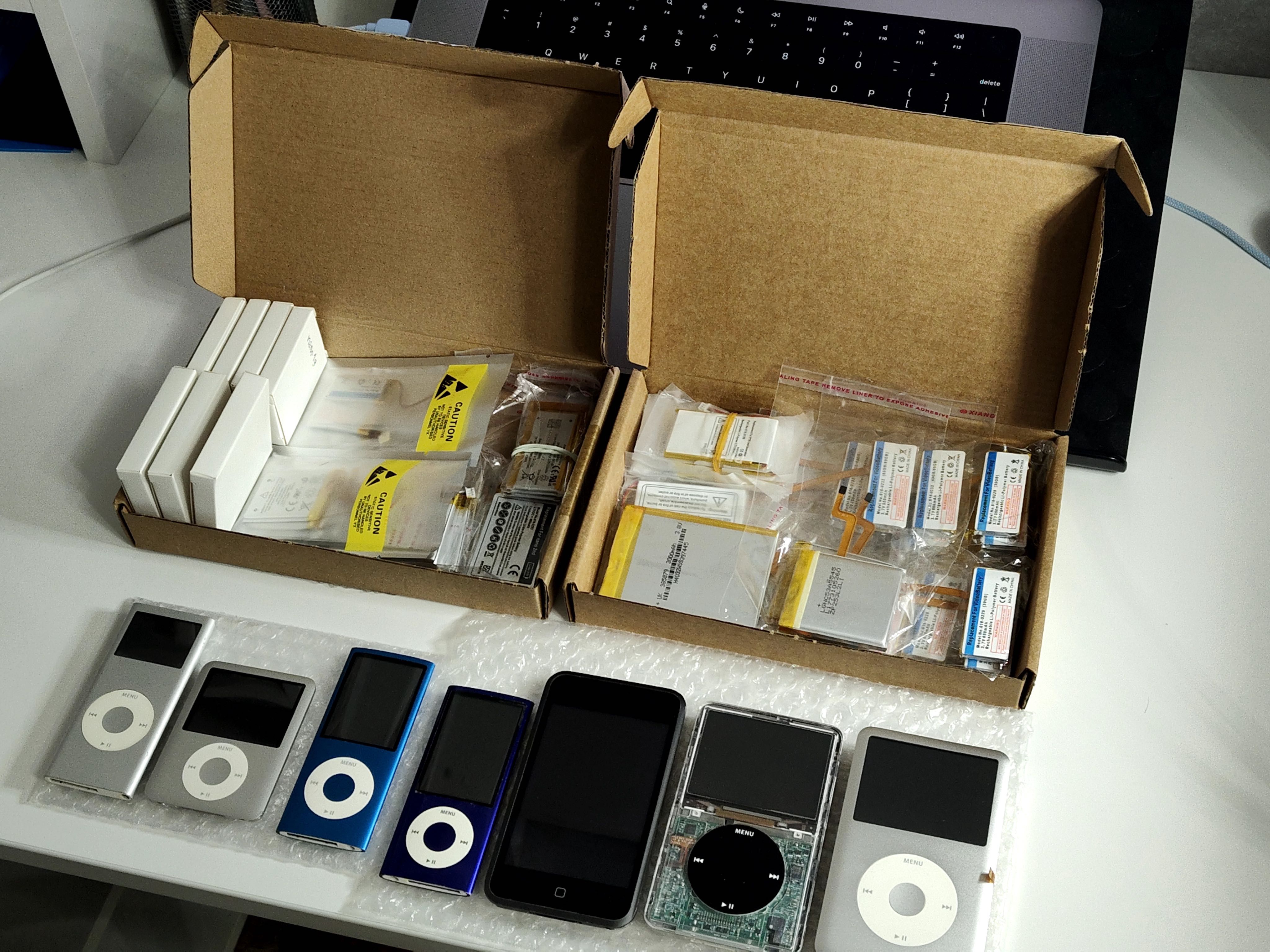 Заміна акумуляторів iPod Classic, iPod nano, iPod mini