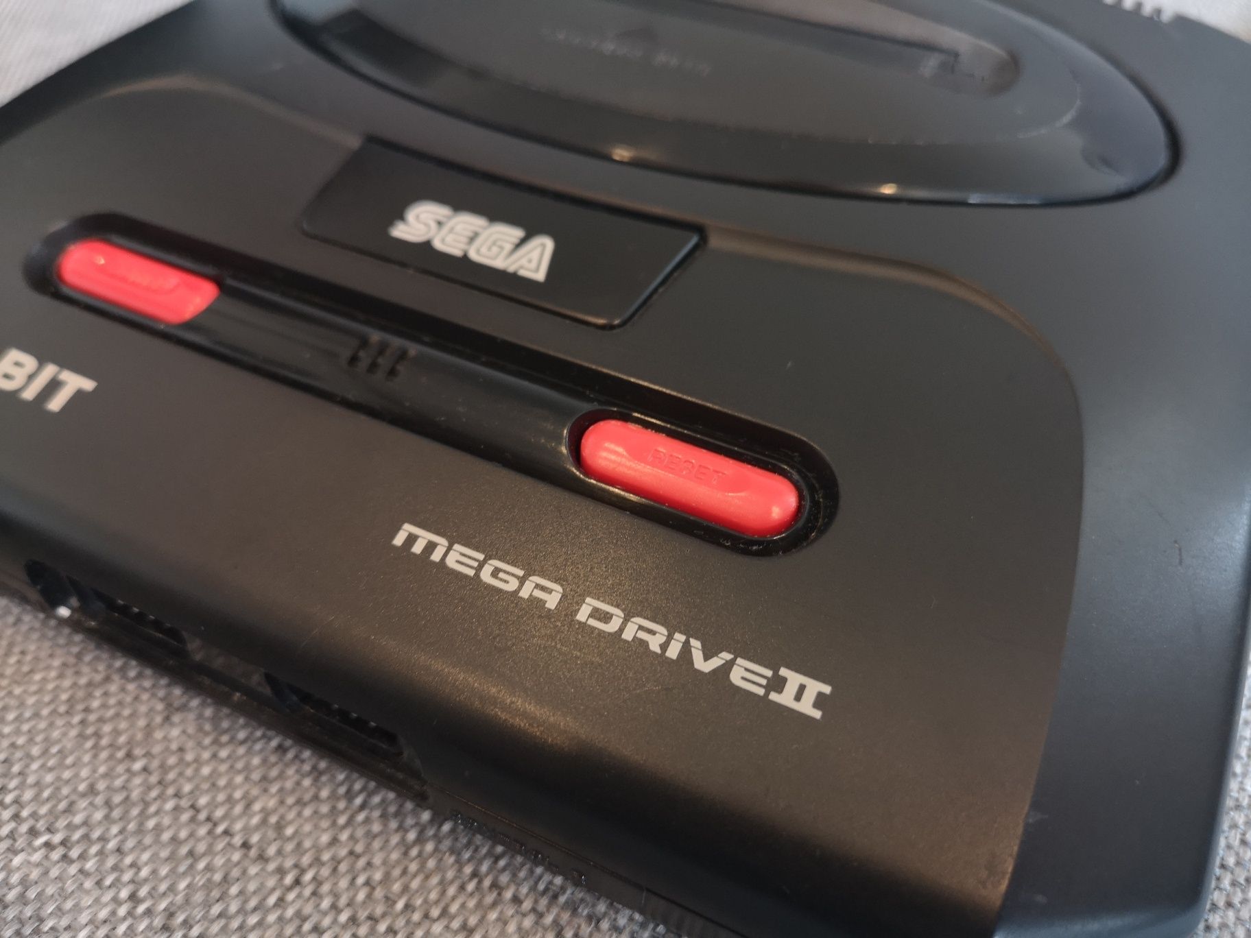 Konsola SEGA MEGA DRIVE II + oryg kontroler kable (stan BDB) Sklep
