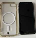 Iphone se 2020,64Gb,77%baterii,stan idealny !!!