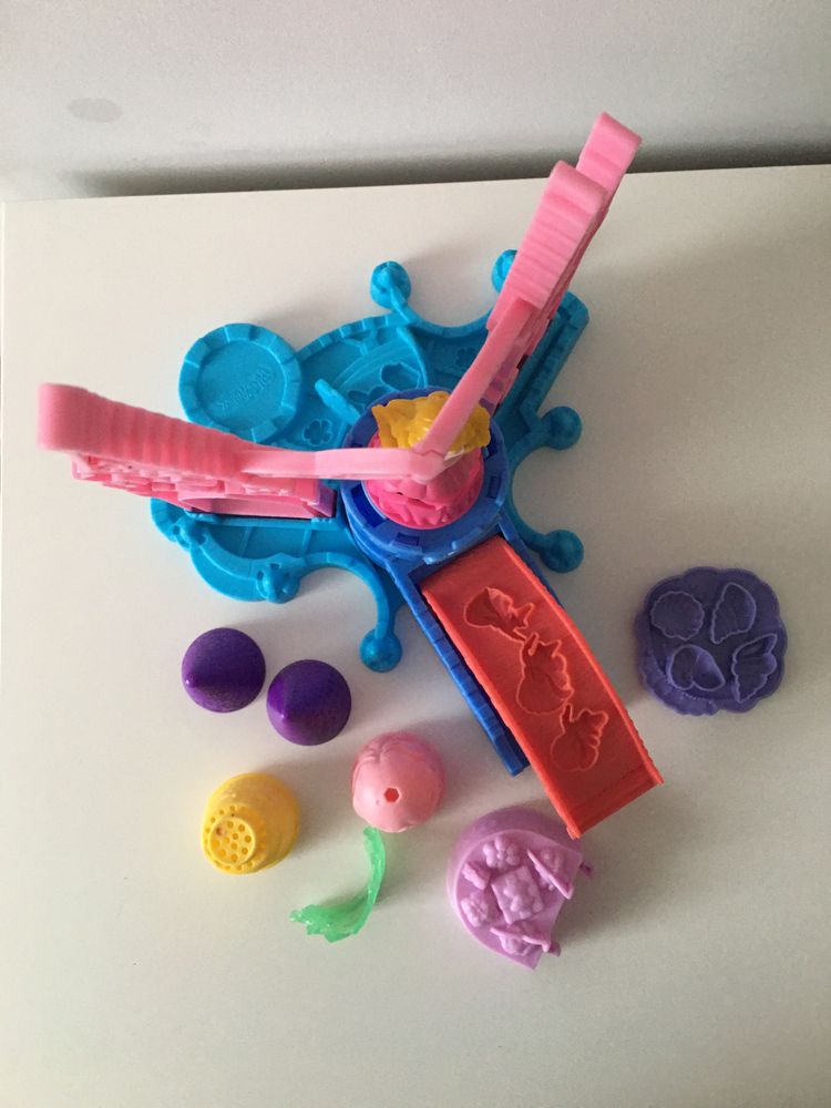 Magiczny zamek Śpiącej Królewny Play doh