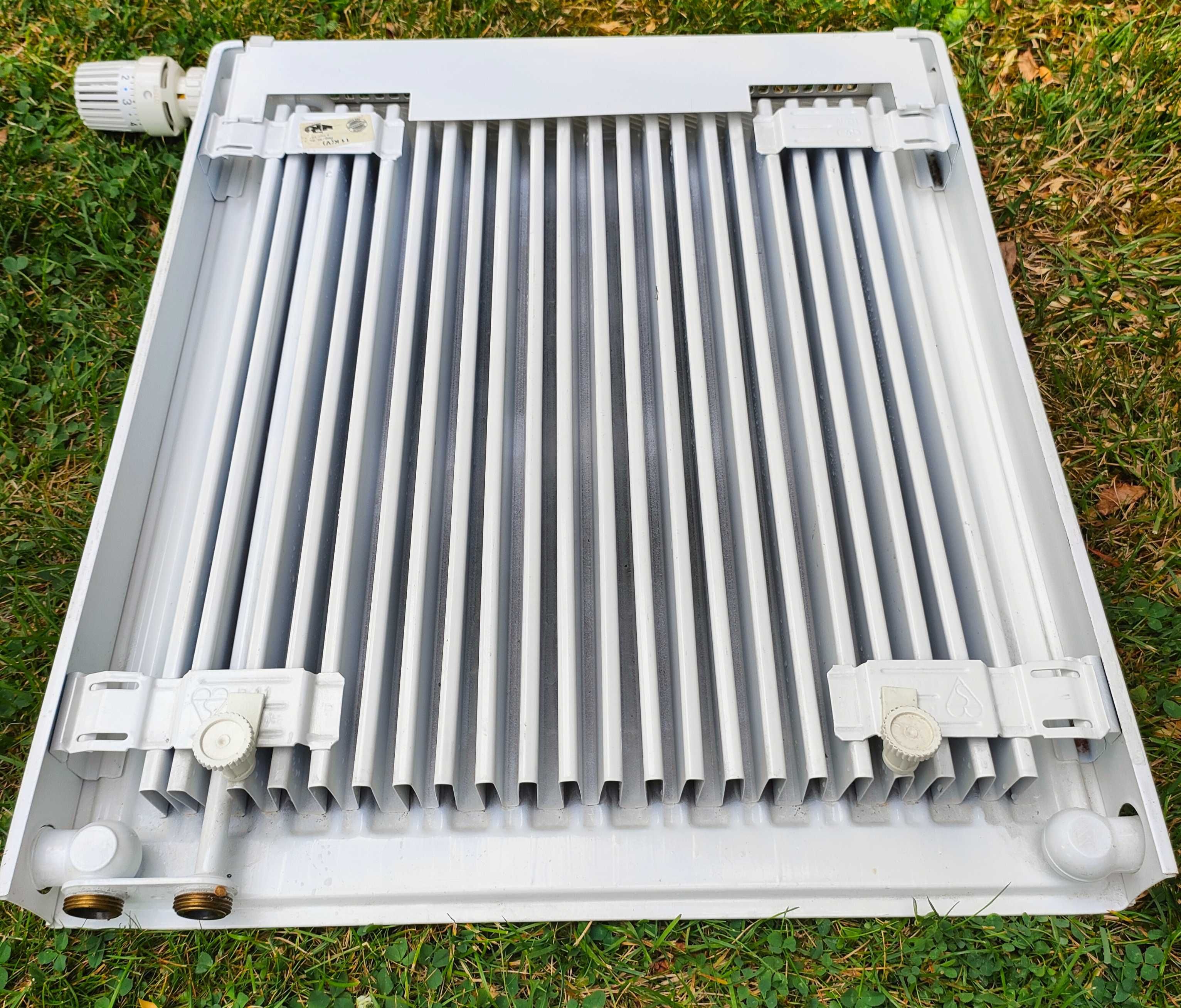 Kaloryfer pojedynczy 50cm Nowy z termostatem