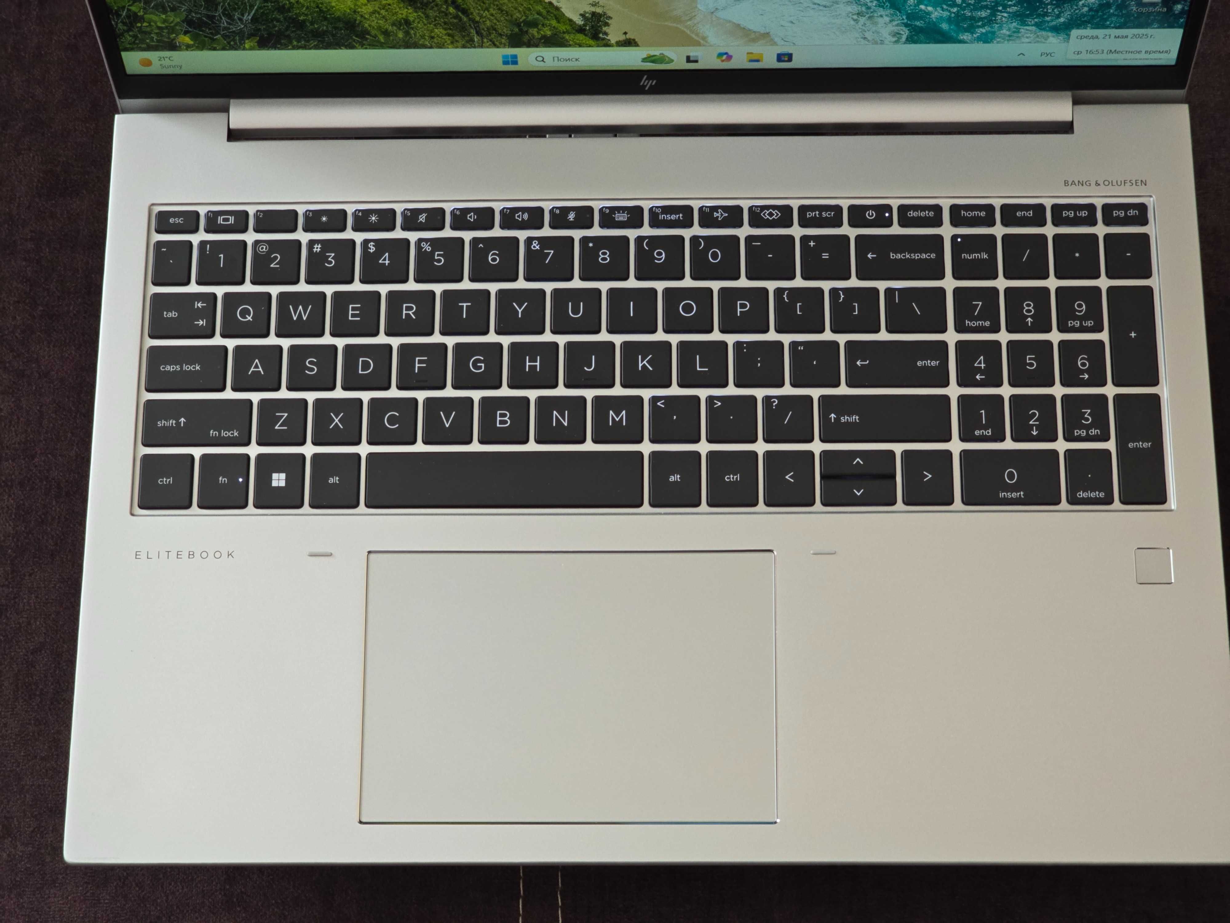 HP EliteBook 865 G10 (16" IPS Touch/ R7 7840HS/ 64Gb DDR5/ 2Tb NVMe)