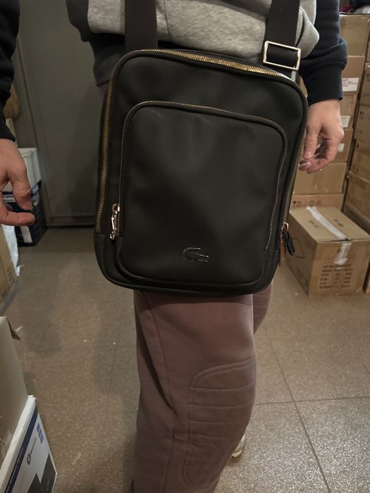Продам сумку чоловіча лакоста Lacosta