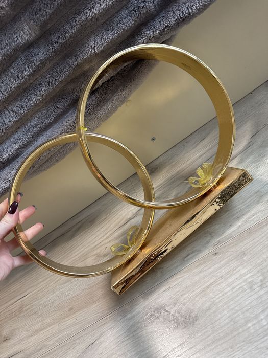 Кольца на машину свадебные