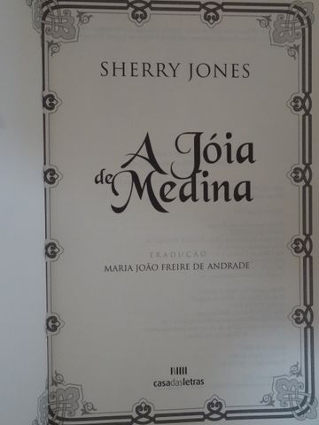 A Jóia de Medina de Sherry Jones - 1ª Edição