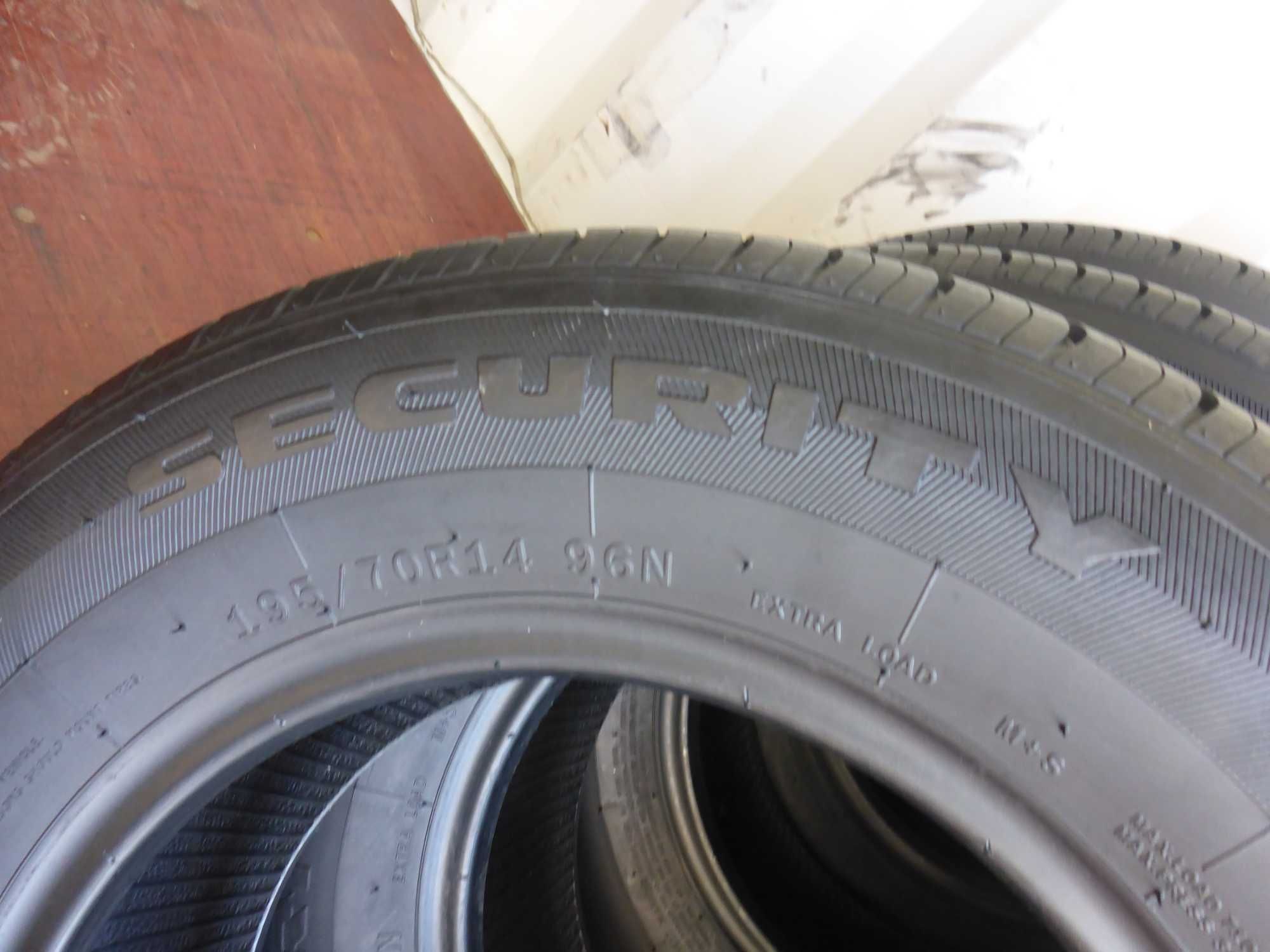 195/70R14 opony wzmacniane SECURITY laweta kemping przyczepa 90%