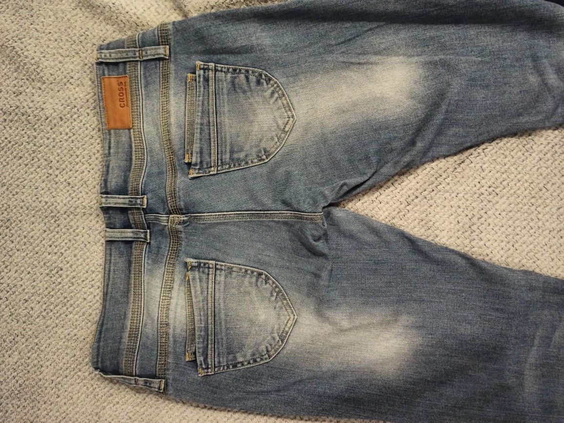 Spodnie jeansy Cross Jeans