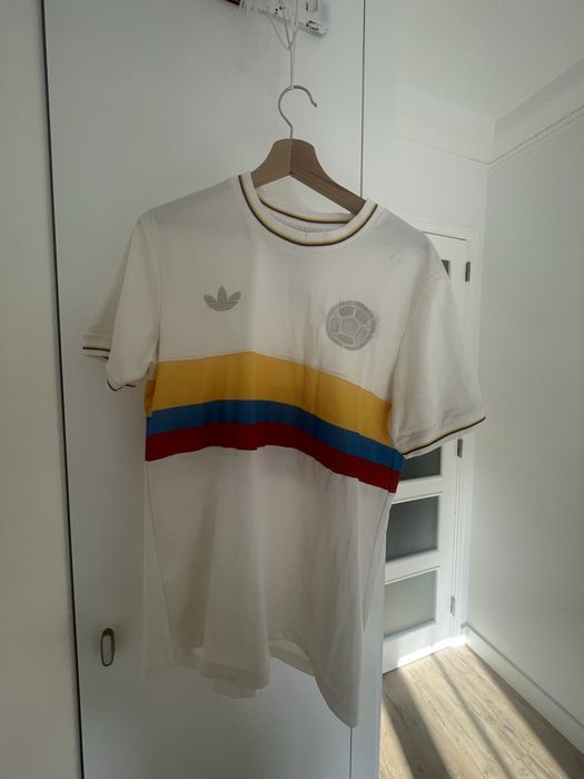 camisola e futebola