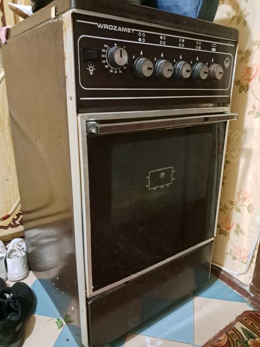 Газовая плита ( духовка)