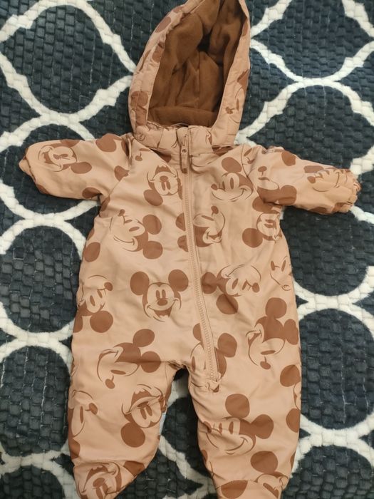 Kombinezon niemowlęcy