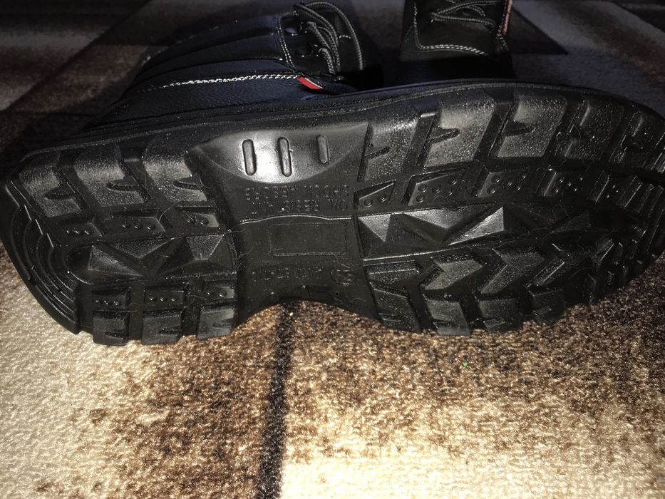 зимние мужские ботинки