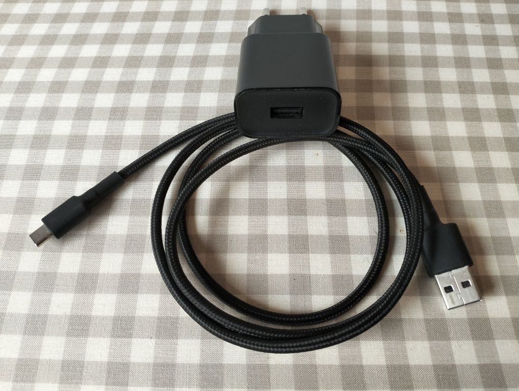 Carregador Rápido 2A e cabo USB C Braided Xiaomi