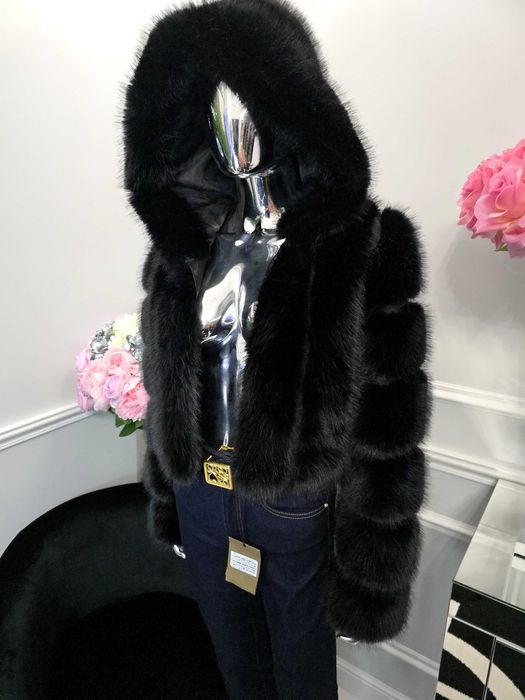 PRZEPIĘKNE futerko bardzo pyszyste S/M