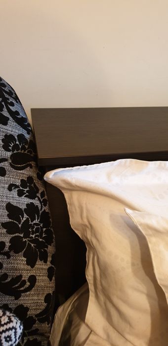 ЛІЖКО. ліжко двоспальне,
кровать, кровать
двуспальная 1600 2000.