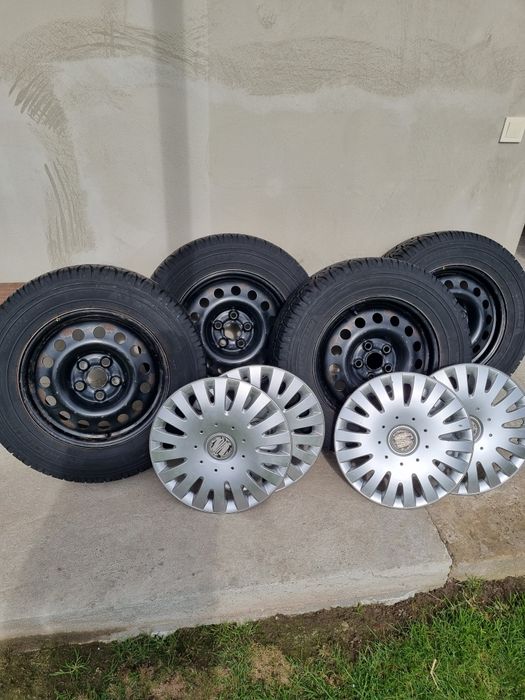 215/65/16 Michelin+диски+ковпаки