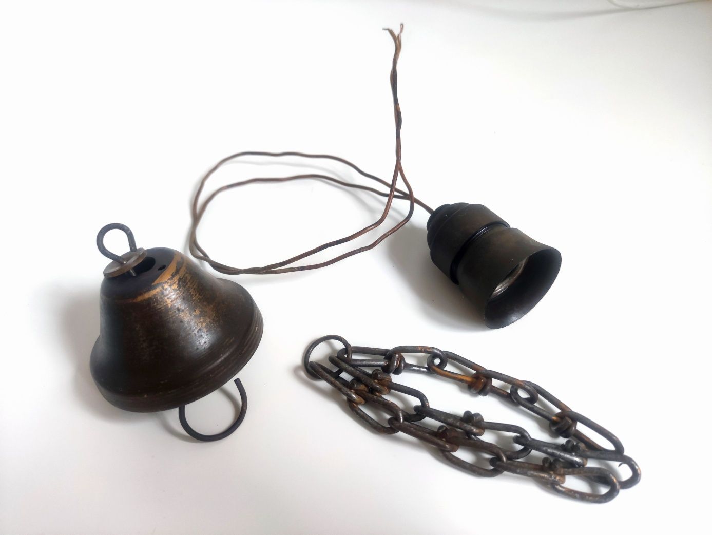 lampa sufitowa loft lata 50. ażurowa szkło