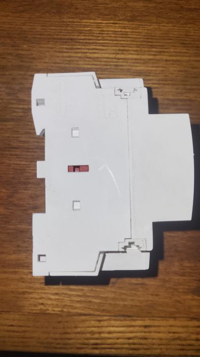 Контактор модульний АВаТар AFVS-63 63a 4 полюси 2NO + 2NC ST424