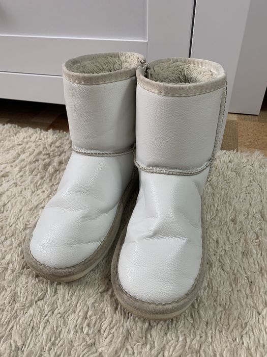 Уггі дитячі / натур шкіра / 35 р / уггі