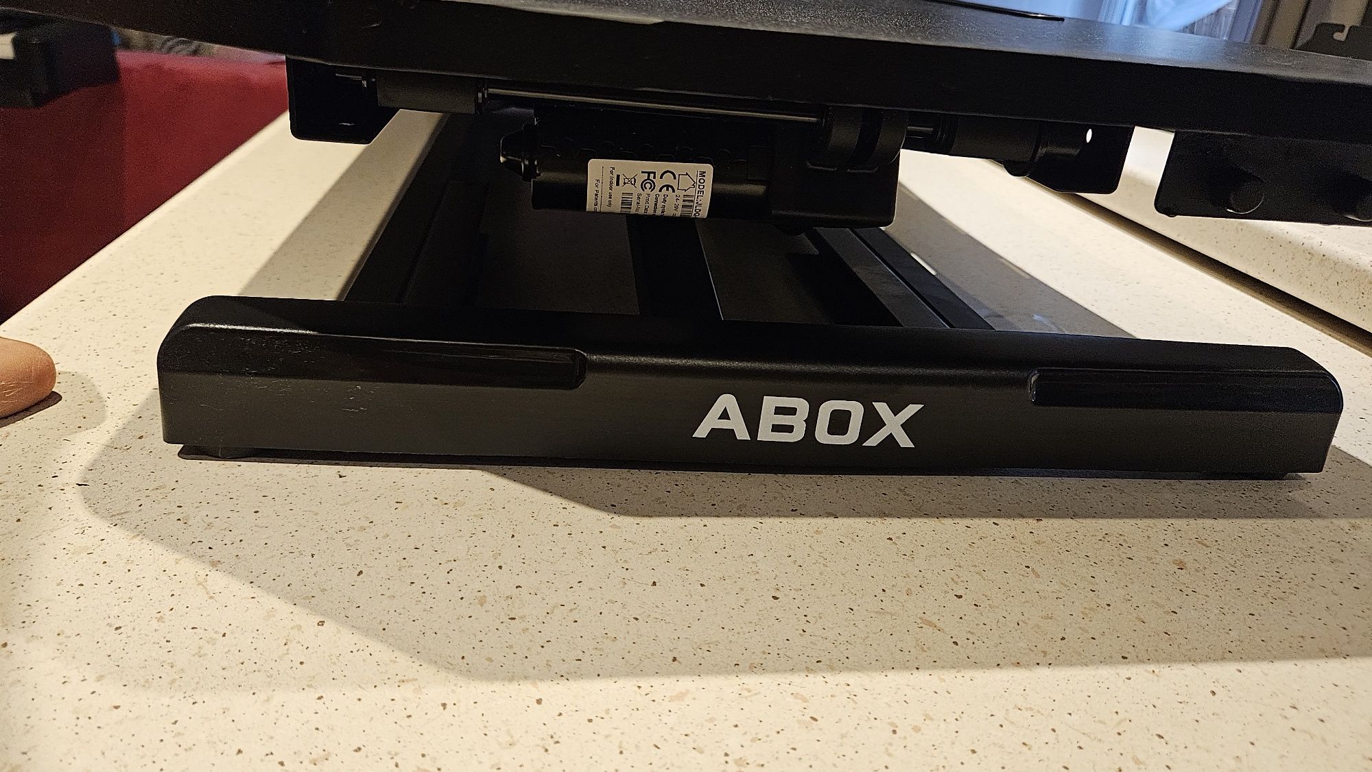 Biurko/podstawka elektryczne ABOX