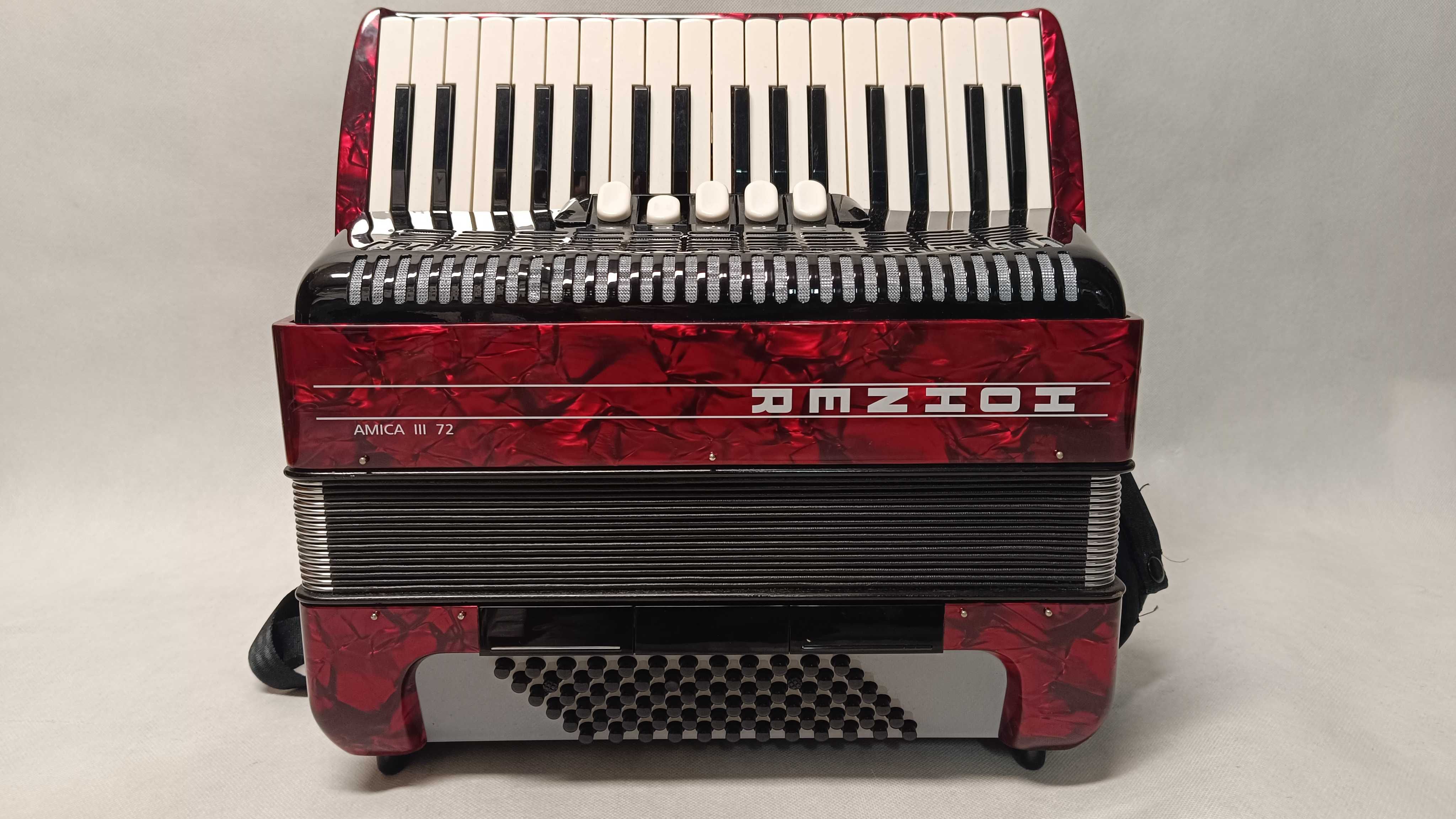 Akordeon HOHNER Amica III 72 Bas