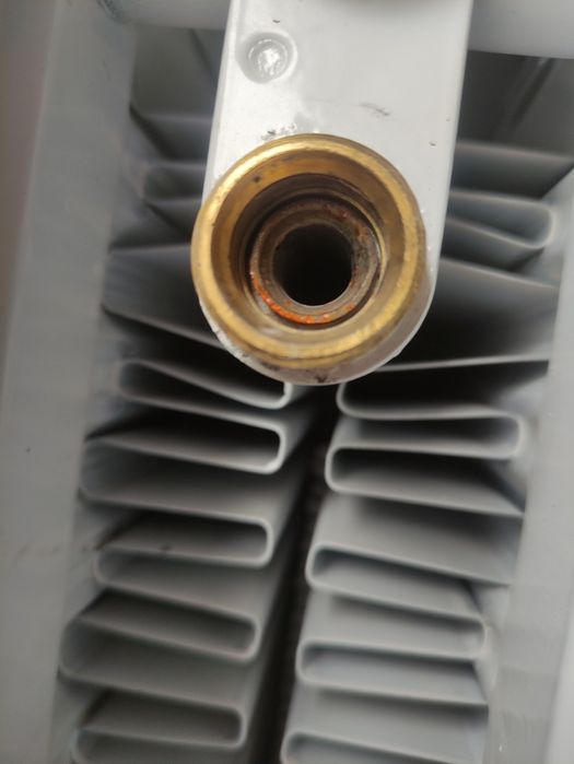 Радіатор, батарея опалення